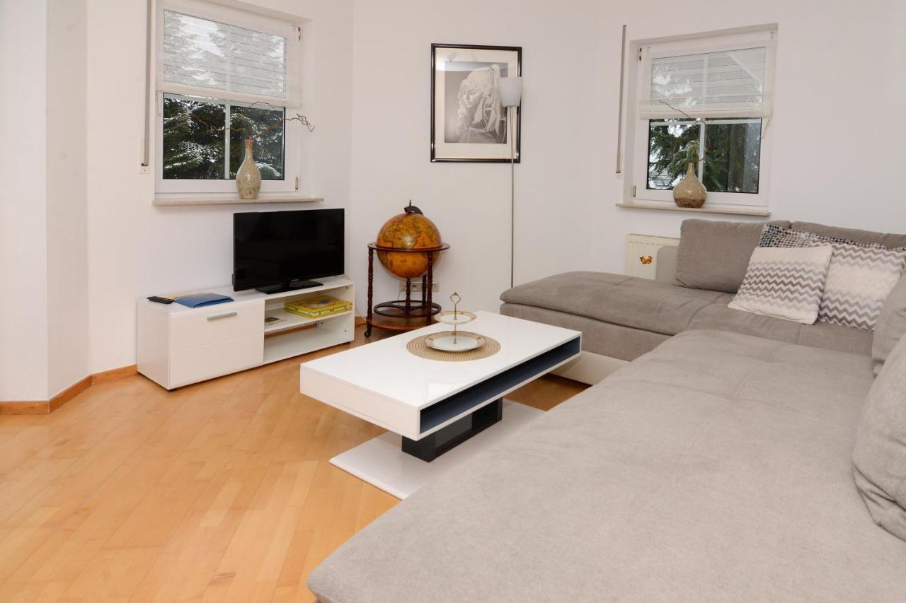 Ferienwohnung Hetzerath Bagian luar foto