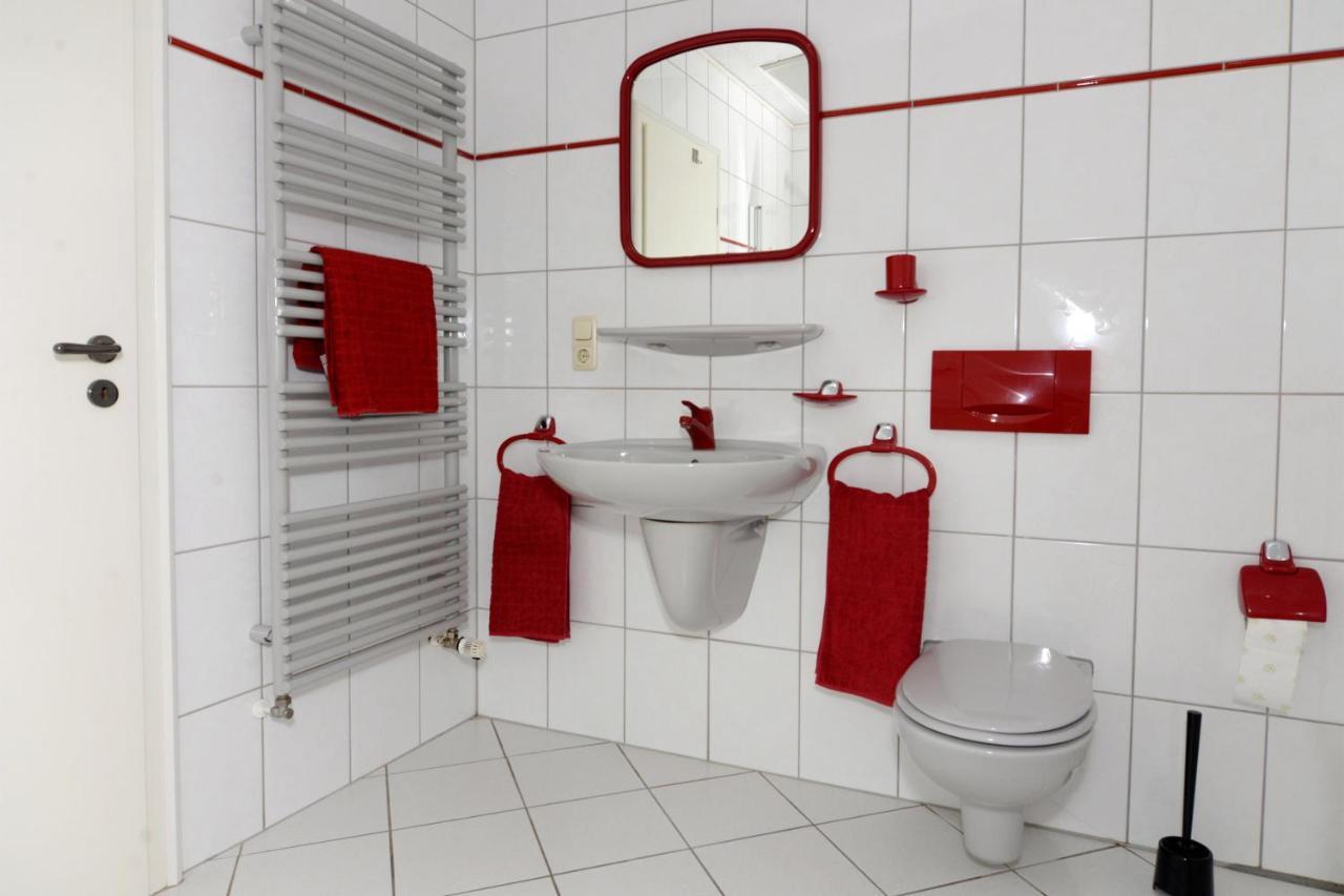 Ferienwohnung Hetzerath Bagian luar foto